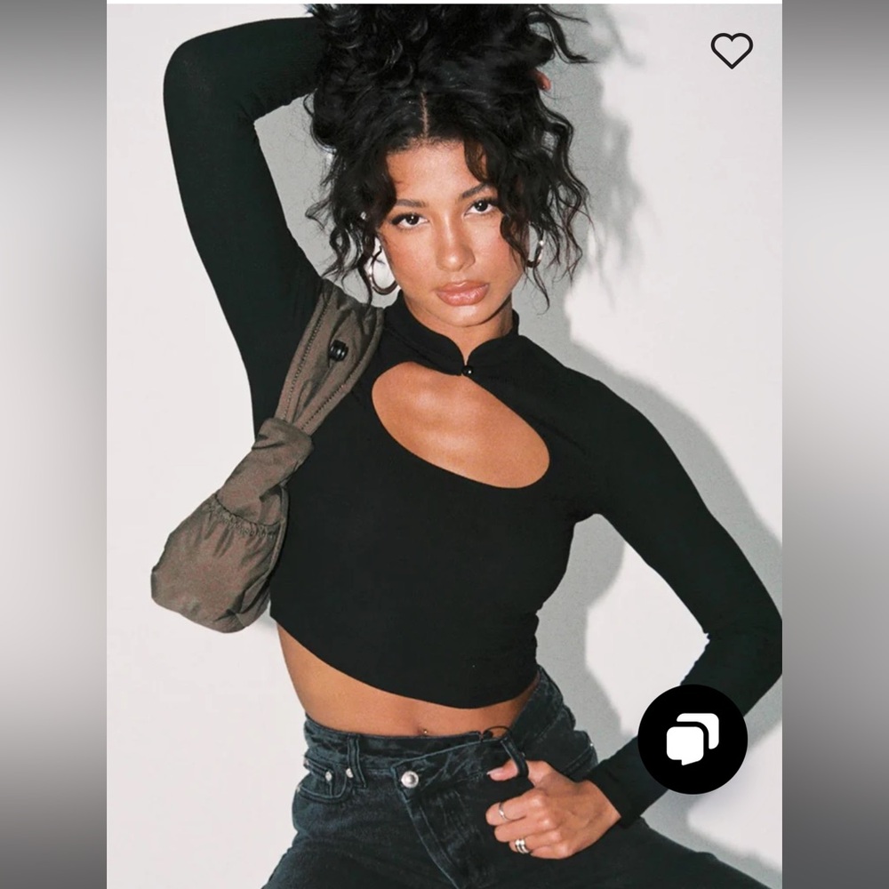 Princess Polly carenza top.